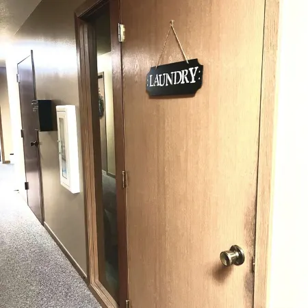 Luxury 2 BR Apt w/ King Bed