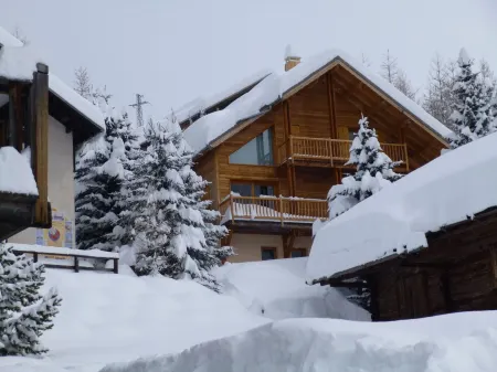 Mountain apartment in Molines en Queyras