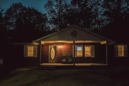 Spacious w/Hot Tub/Grill/Firepit 4 Br Red River Gorge - Affordable Weekdays