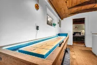 Acadia Historic Home with Theater and Hot Tub