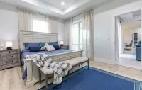 Brand New Home near Warm Mineral Springs Hotels near Warm Mineral Springs Park