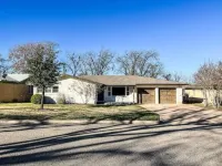 Myrtles on Madison House near ACU