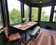 Luxury Lodge - Walk to Mirror Lake & Village - Mountain Views - Dog Friendly - ติดทะเล