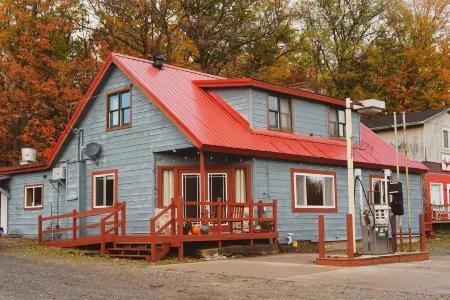 The Outpost in Big Bay- Unit 1