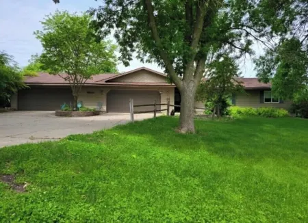 John & Anne`s Place LLC Отели в г. Литчфилд