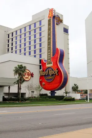 GULF COAST CONDO. ITS A GEM! Отели рядом с Keesler Air Force Base