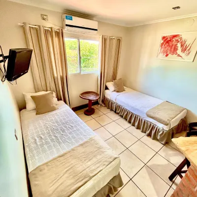 Tupa Hotel Iguazu Hotels near Frontier Centre