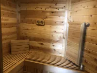 S&K Getaway with heated pool & sauna