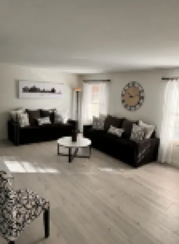 Spacious and Spotless Townhouse in Englewood, Close to DTC & Denver