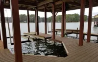 Beautiful 3 bedroom, 2 bath Log Home with Sandy Beach & Expansive Lake Views!! - Wi-Fi