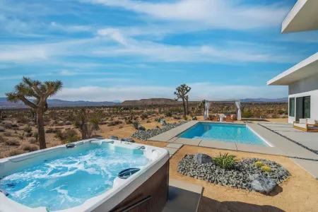 The Om Temple in Joshua Tree - A Sanctuary to Escape & Heal