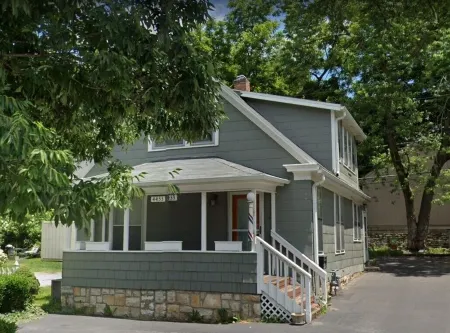 West Plaza Cozy Comfort Unit A