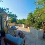 Uzès, listed Mazet, very nice view, air conditioning, shops on foot, secure swimming pool Hotels in Montaren-et-Saint-Mediers