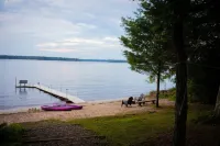 Secluded Lake Retreat