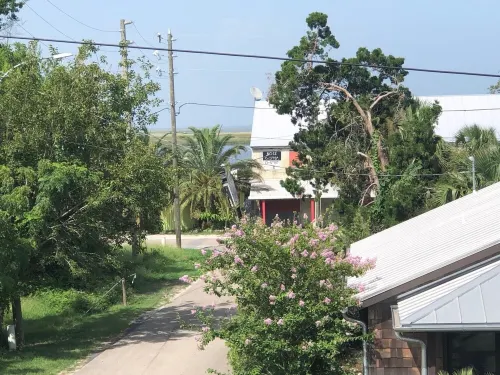 Loft Lodging in Apalachicola