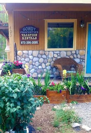 Gowdy Suite 2. 2 Queen Bed 2 Bath , Free Wifi, Open All Year Gowdy Property