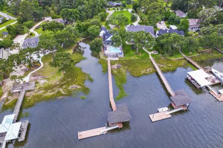 Moon River House   STR#025604-2025