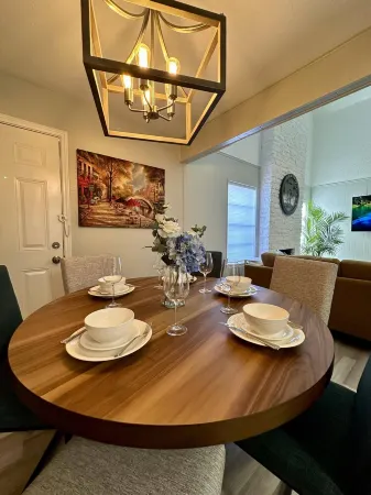 East Central Updated 3/2 Easy also short term monthly for less. Отели рядом с достопримечательностью «Остин Хинду Темпл & Комм Сентер»