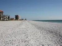 Luxury Gulf Condo 3BR 3BA w/ Penthouse Jacuzzi! Gulf & Intercoastal views!