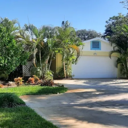 Family beach home! Fully renovated on water w/pool, boat dock & nearby beach