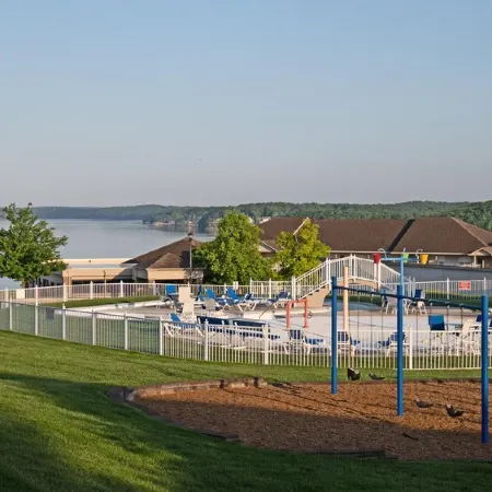 Executive 2 Bedroom Condo. Amazing Lakefront Views. Top Floor. No Stairs.