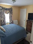 Cozy home in Damascus located next to River, Trails, Bike Shops, and Dining.