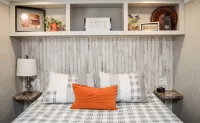 Mountain Abode Tiny House: Your Perfect Getaway Surrounded by Nature