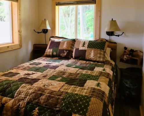 1 bedroom with sleeping loft  queen.