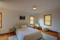 Beautiful lake home on Lake Koshkonong فنادق في Lake Koshkonong