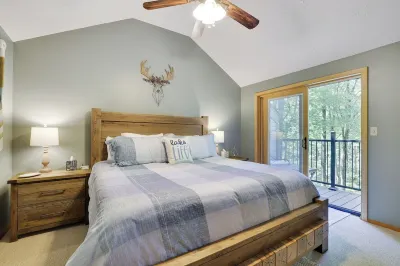 New Listing: On the Rocks in the Hideout