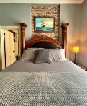 The Sealy Suite
