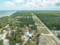 Cozy Coastal Cottage Minutes from Beaches of St George Island - 4 stjerner