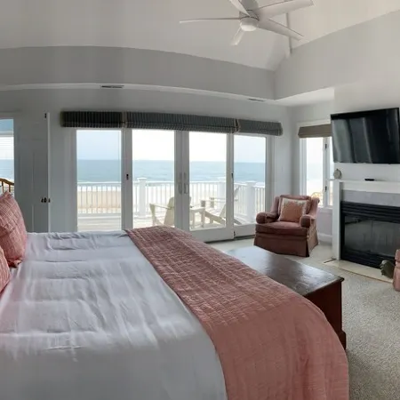 The Preserve - Recently Remodeled 5 Bedroom Oceanfront. Watch Video!