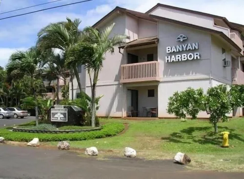 Nice 2Br@Beach  Hear Waves! Value Comfort-Best Location  Sale Nov to Dec 15!