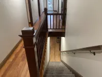 1916 renovated 8 bedroom, family-friendly home with great views Отели в г. Боном