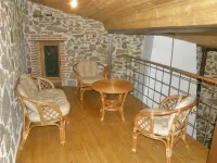 Cozy Cottage with Jacuzzi for 8/10 people.