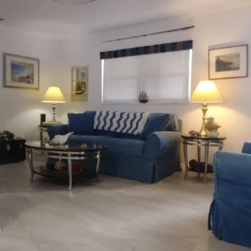 WATERFRONT COTTAGE w/ACCESS TO WEEKI WACHEE RIVER & GULF FRESHLY REMODELED!