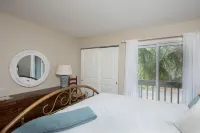 Seabrook Island Villa decorated with Charleston flair and Low Country Charm Hotels in Seabrook Island