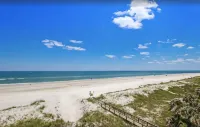 JAX Beach Ocean Front Condo with Amazing Views