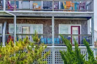 3 bedroom condo with oceanfront just steps away!