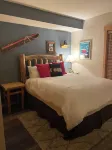 Keystone Ski area, Epic mountains views, Ground floor condo, short walk to lift