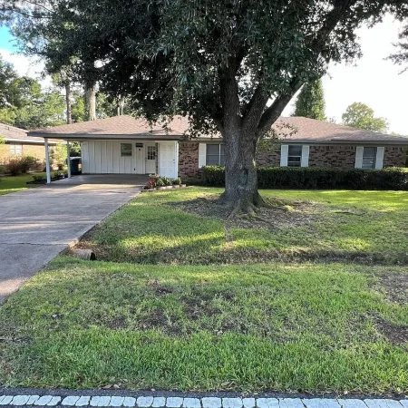 Cozy 4BR Home with Office, Fitness Area, Spacious Backyard & Pet-Friendl