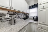 3 bedroom apartment in Cranston, RI