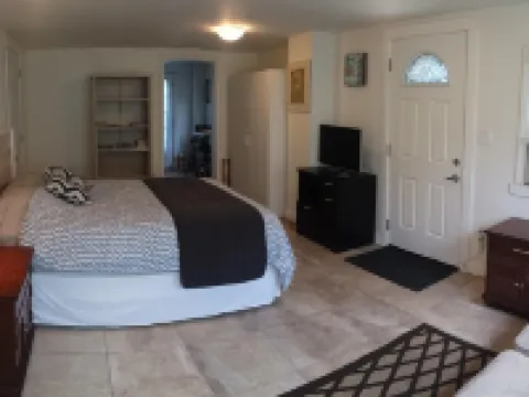 Surfside Beach, SurfsUp LoTide! Hotels in Surfside Beach