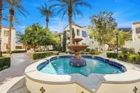 Modern King 2Br/2BA Legacy Villa Near Main Pool