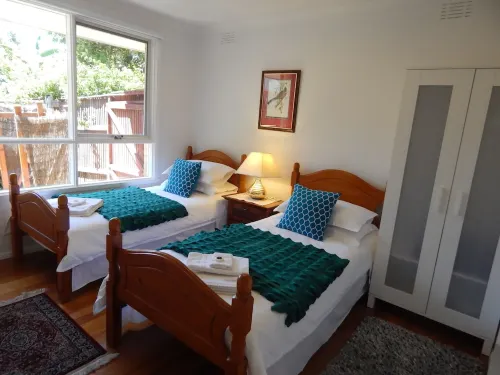 Laurel House, peaceful suburban retreat in the heart of leafy Blackburn.