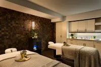 Hotel Saranac, Curio Collection by Hilton - spa