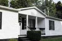 Moccasin Creek Cottage - Hocking Hills State Parks- Cozy back yard