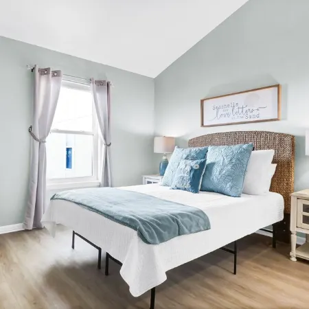Saltwater Haven - Beach Front, Ocean View