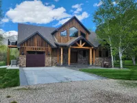 New Swan Valley Cabin on Palisades Creek, Fishing, Hiking, Relaxation!!